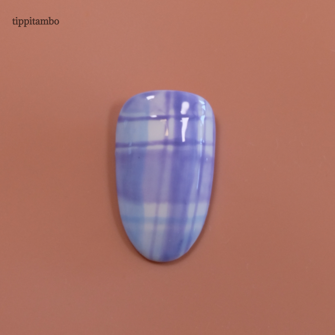 Soft Plaid - Single How to do DIY nail art - a nail art tutorial on creating depth with a layering technique